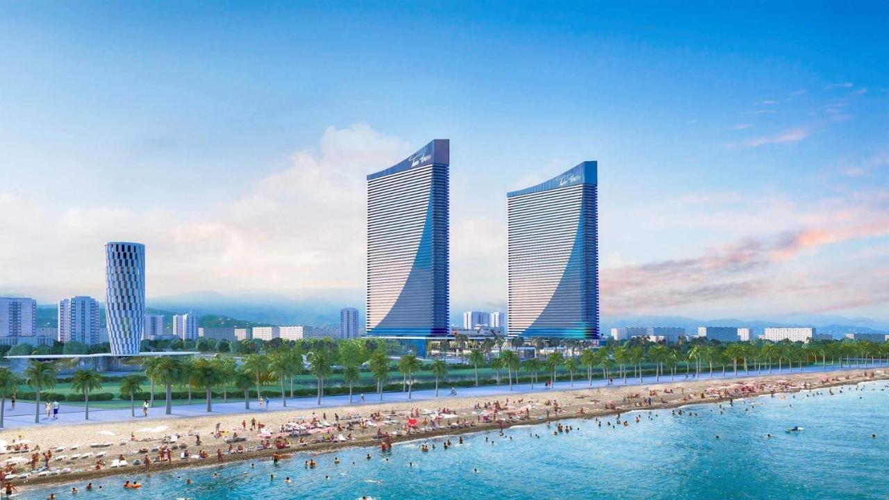 Black Sea Luxury Towers Hotel Батуми Екстериор снимка