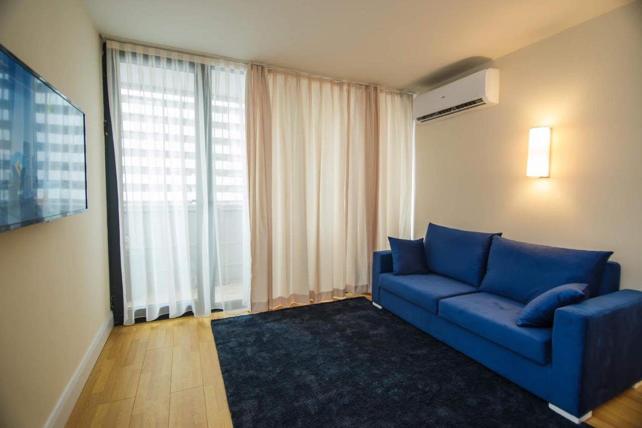 Black Sea Luxury Towers Hotel Батуми Екстериор снимка