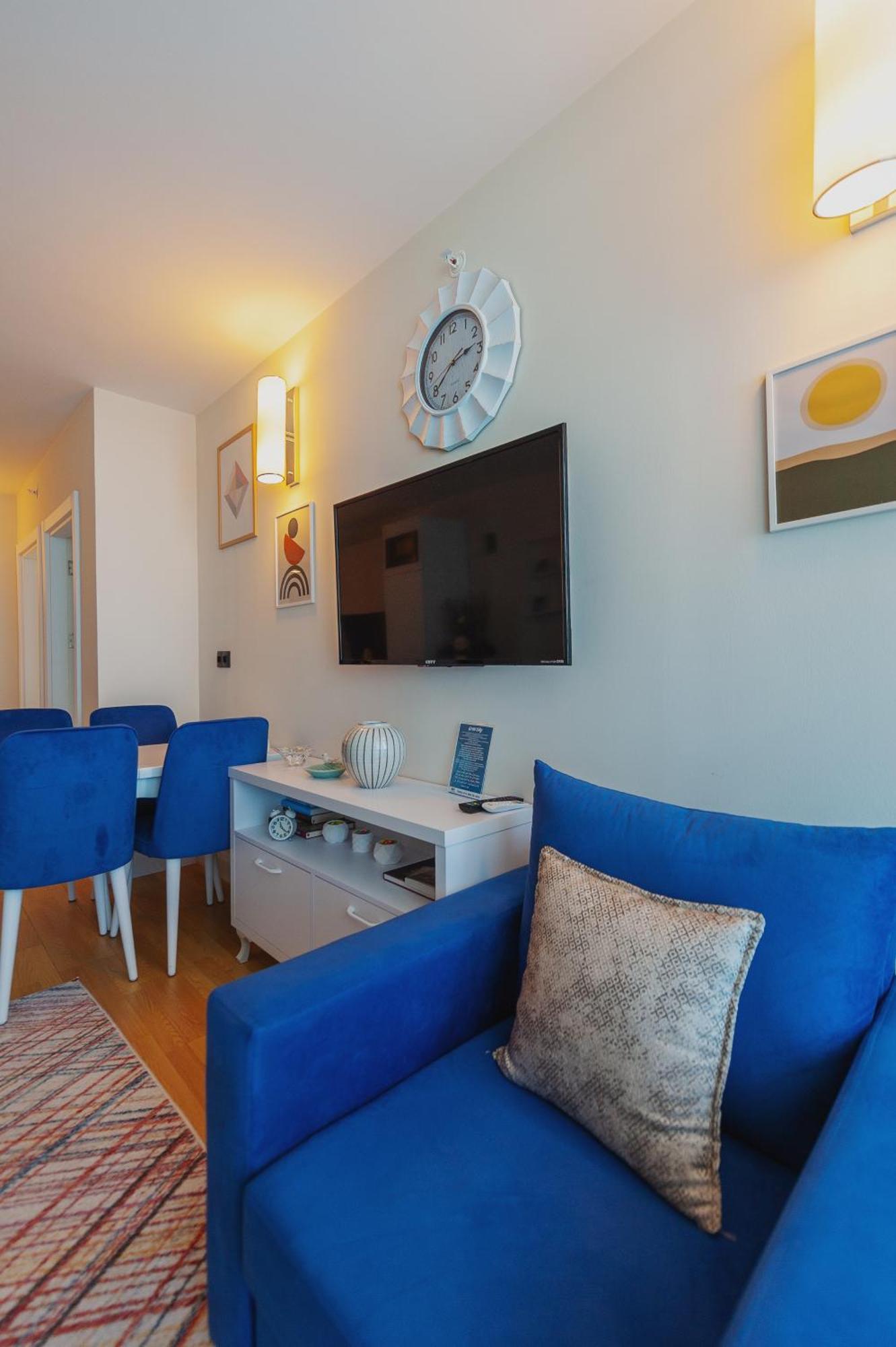 Black Sea Luxury Towers Hotel Батуми Екстериор снимка